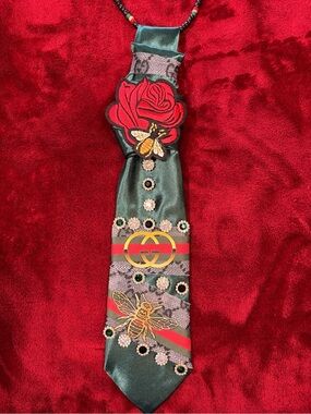 Embroidered Green Satin Statement Necklace Tie with Red Rose & Bee Motifs